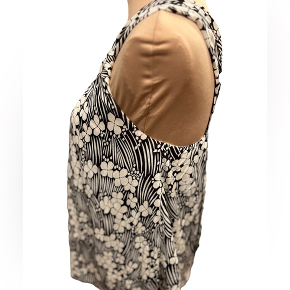 Anthropologie Top Vanessa Virginia Floral Knotted Scoop Neck Tank Size XS NWT - Picture 7 of 14